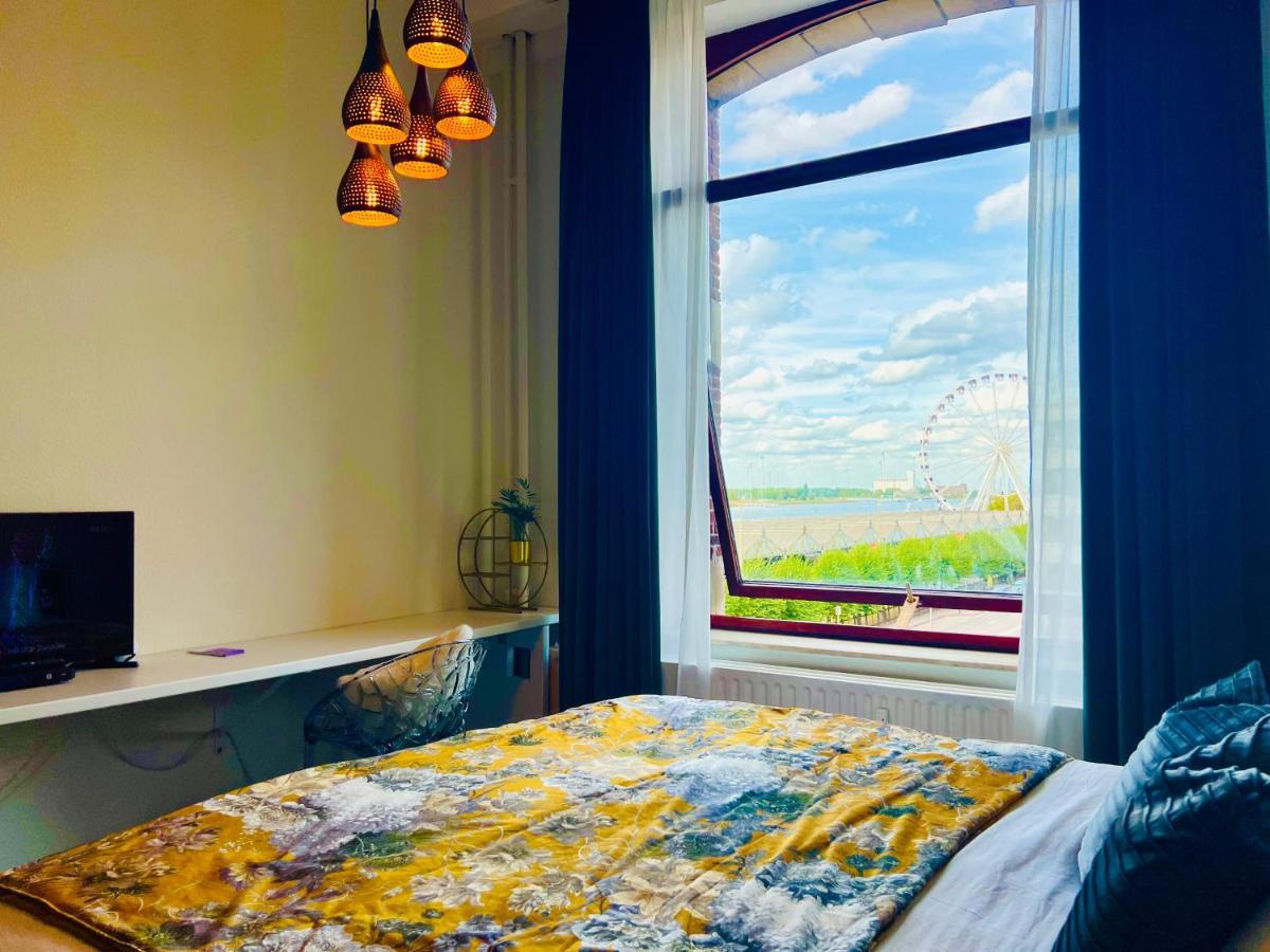 Riverview Studio In Historical Heart Of Antwerpen Bagian luar foto