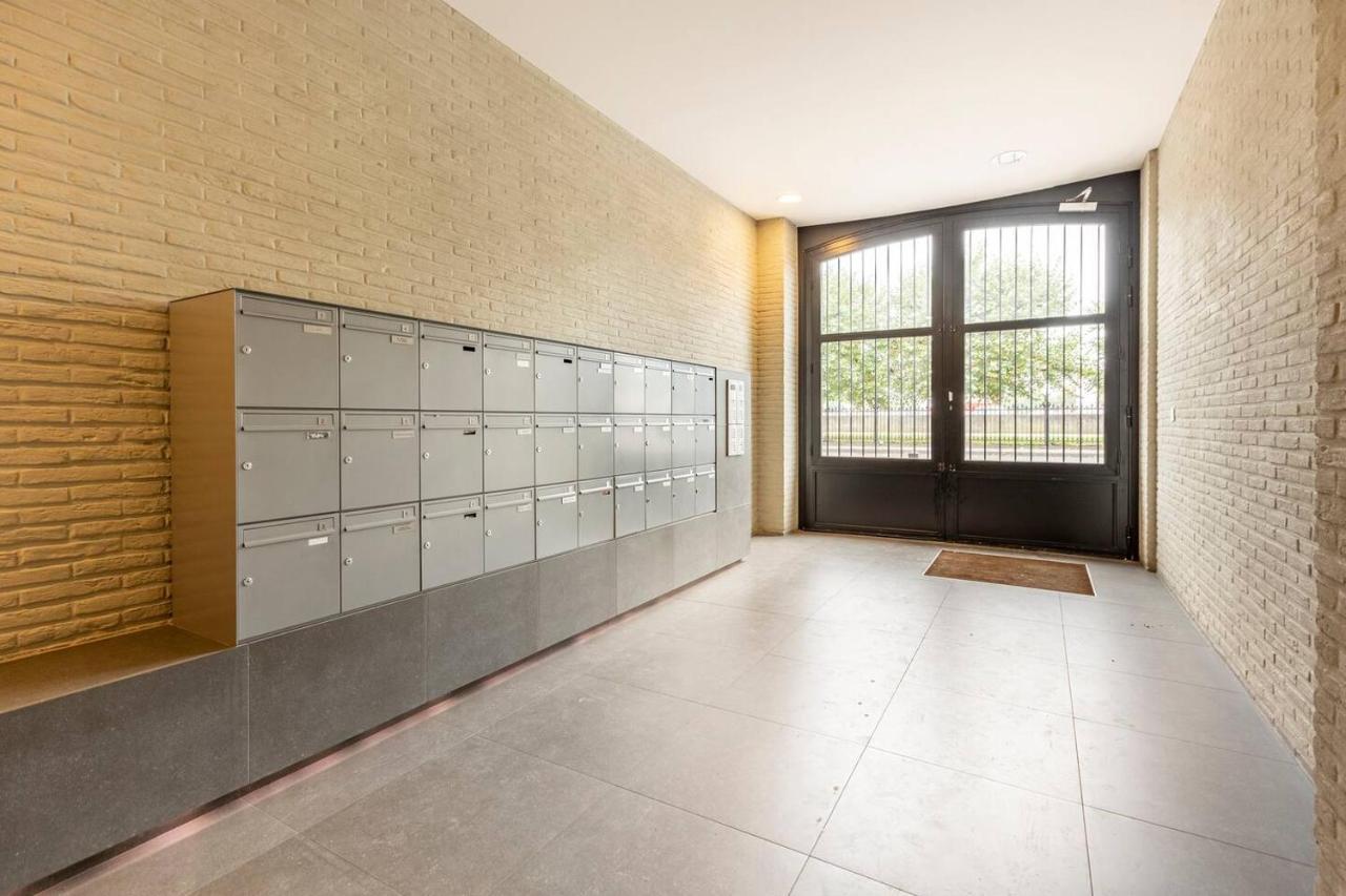 Riverview Studio In Historical Heart Of Antwerpen Bagian luar foto